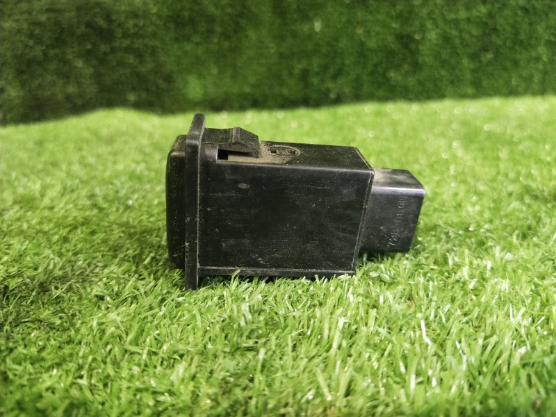 Кнопка обогрева заднего стекла, 400 рублей, Красноярск