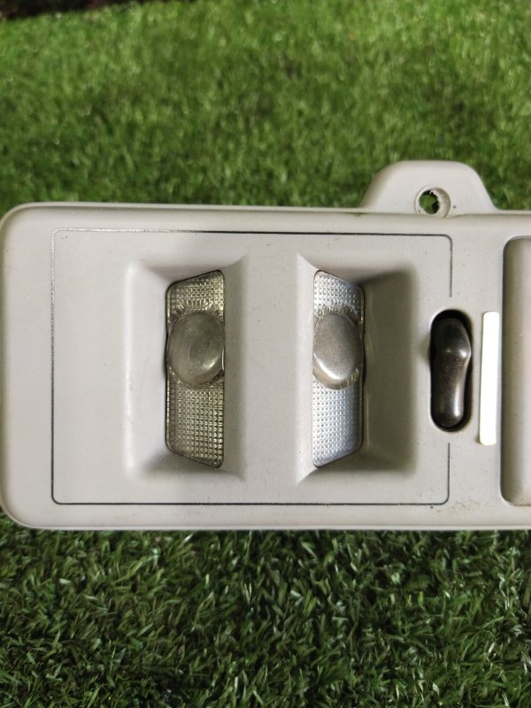 Плафон салона, 500 рублей, Красноярск