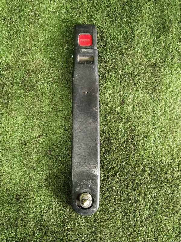 Замок ремня безопасности, 500 рублей, Красноярск