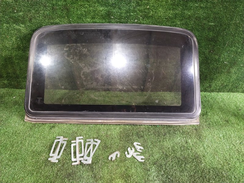 СТЕКЛО ЛЮКА, 5000 рублей, Красноярск