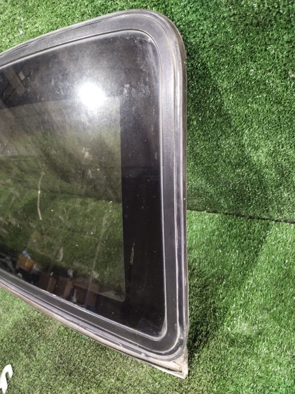 СТЕКЛО ЛЮКА, 5000 рублей, Красноярск