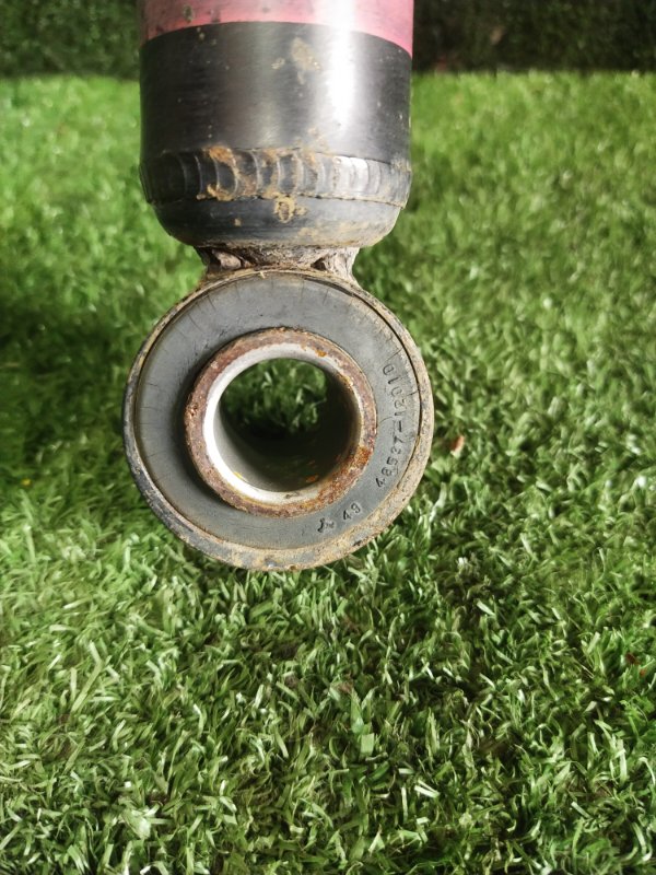 Стойка подвески, 1000 рублей, Красноярск