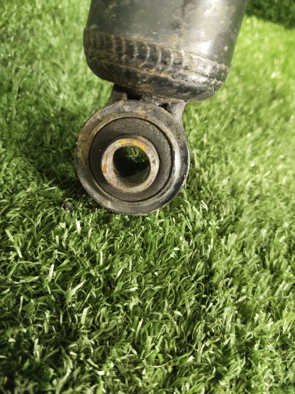 Амортизатор, 700 рублей, Красноярск