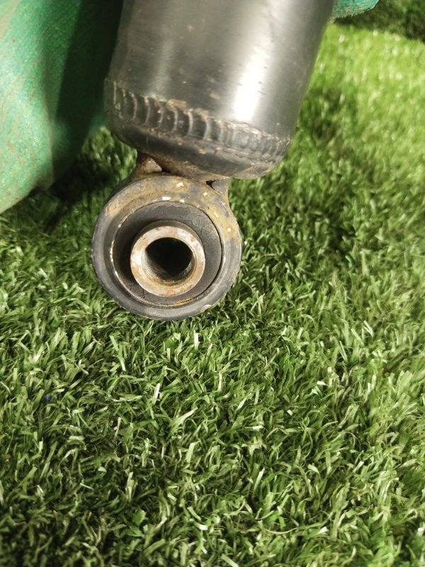 Амортизатор, 700 рублей, Красноярск