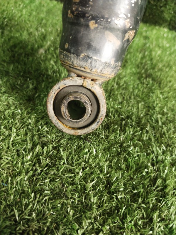 Амортизатор, 700 рублей, Красноярск