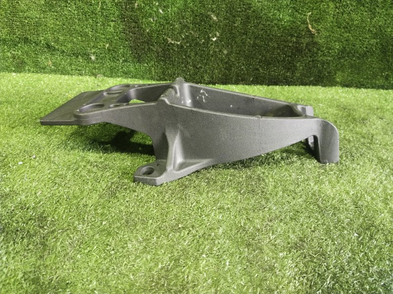 Кронштейн подножки, 10000 рублей, Красноярск