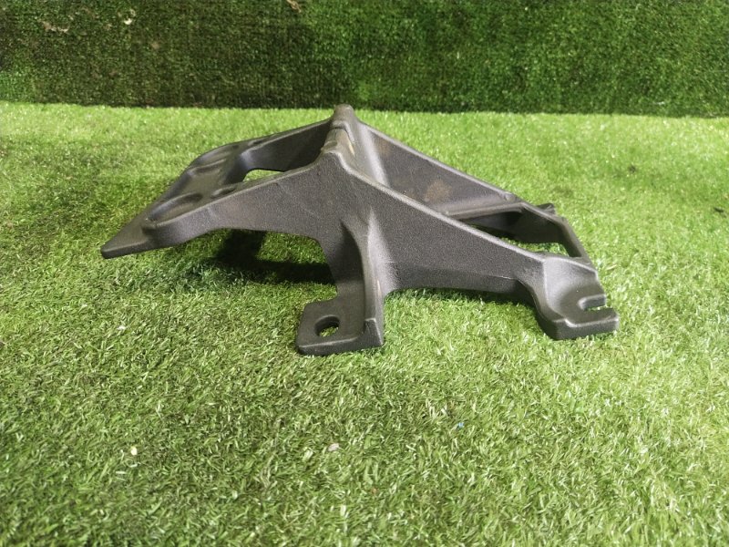 Кронштейн подножки, 10000 рублей, Красноярск