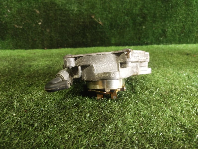 Насос вакуумный, 2000 рублей, Красноярск