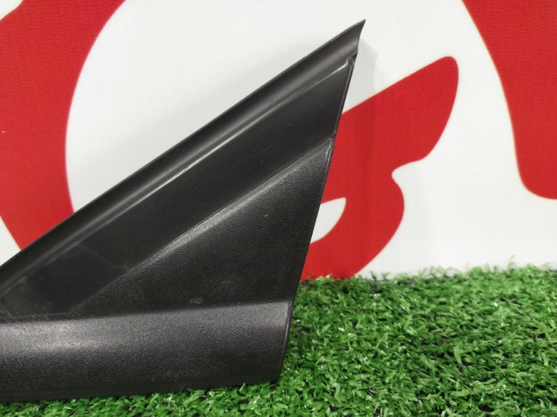 Уголок крыла, 1000 рублей, Красноярск