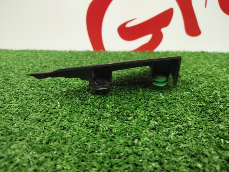 Уголок крыла, 1000 рублей, Красноярск