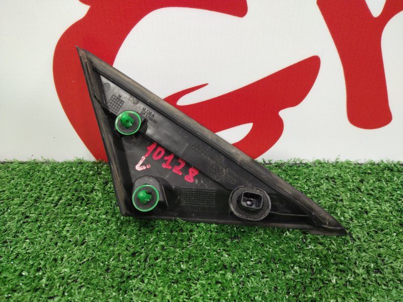 Уголок крыла, 1000 рублей, Красноярск