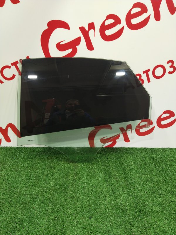 Стекло боковое, 1500 рублей, Красноярск