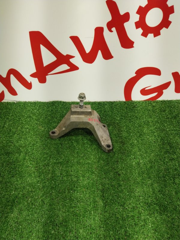 Кронштейн КПП, 1000 рублей, Красноярск