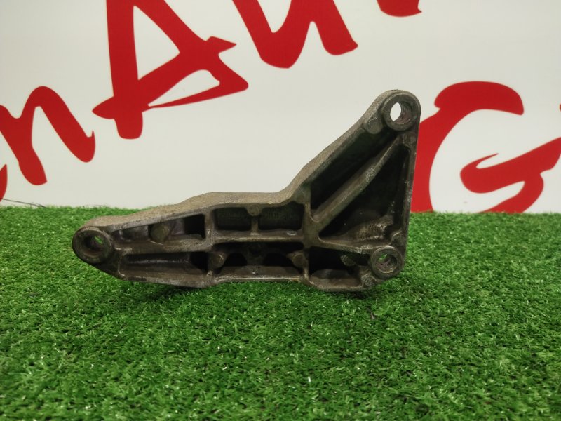 Кронштейн КПП, 1000 рублей, Красноярск