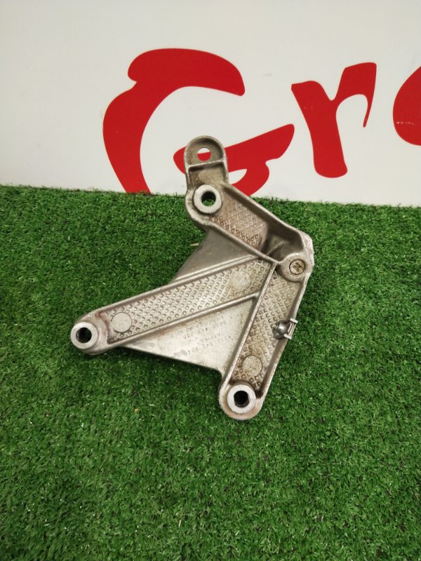 Кронштейн КПП, 1000 рублей, Красноярск