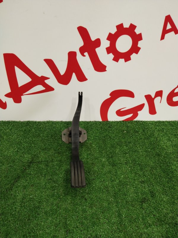 Педаль газа, 500 рублей, Красноярск