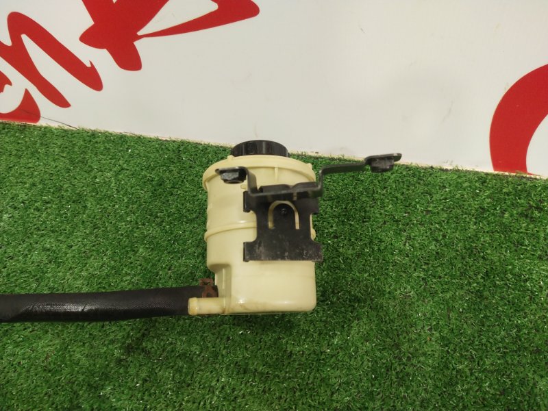 Бачок гидроусилителя руля, 500 рублей, Красноярск