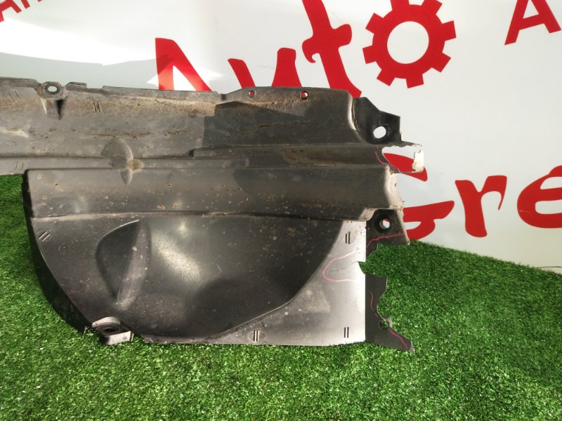 Подкрылок, 1500 рублей, Красноярск