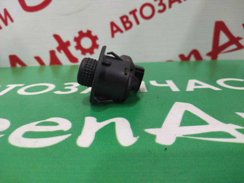 Блок управления зеркалами, 500 рублей, Красноярск