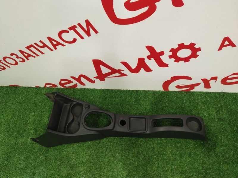 Консоль между сидений, 800 рублей, Красноярск