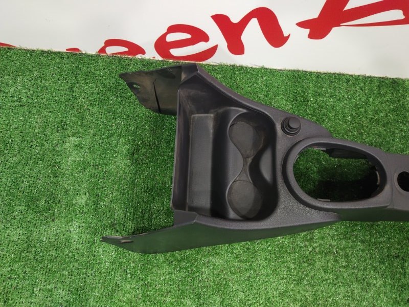 Консоль между сидений, 800 рублей, Красноярск