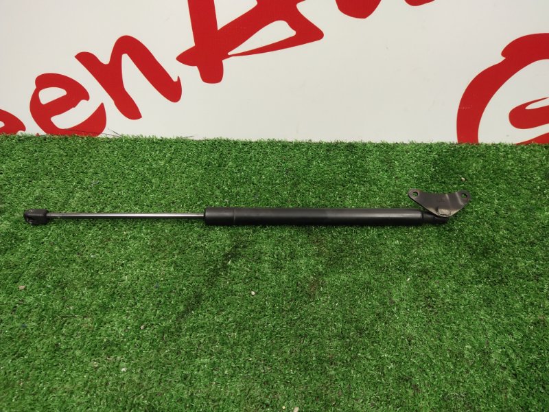 Амортизатор багажника, 500 рублей, Красноярск