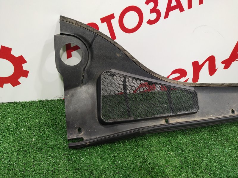 Решетка под лобовое стекло, 2000 рублей, Красноярск