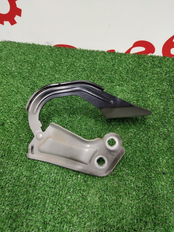 Петля капота, 2000 рублей, Красноярск