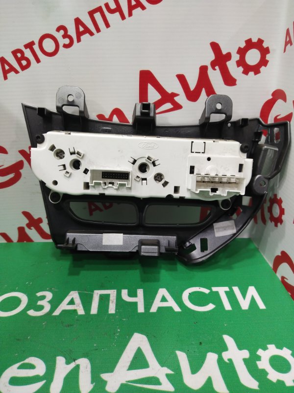 Блок управления климат-контролем, 2000 рублей, Красноярск