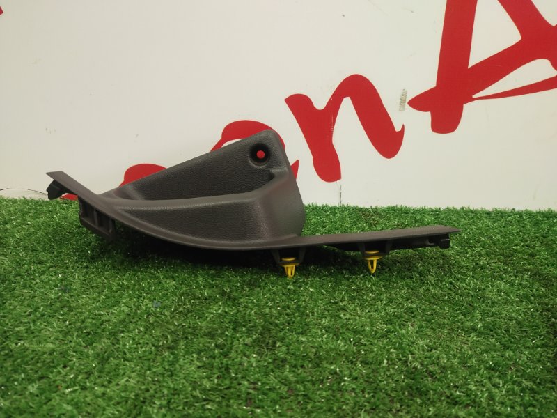 Накладка на порог салона, 400 рублей, Красноярск