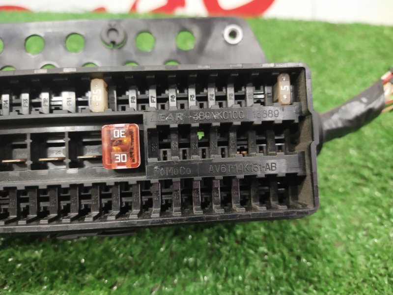 Блок предохранителей салонный, 1000 рублей, Красноярск