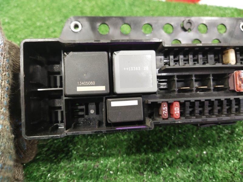 Блок предохранителей салонный, 1000 рублей, Красноярск