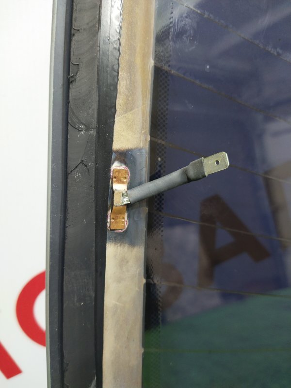 Стекло заднее, 4000 рублей, Красноярск