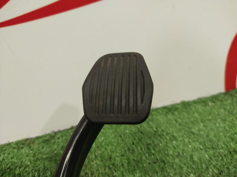 Педаль тормоза, 800 рублей, Красноярск