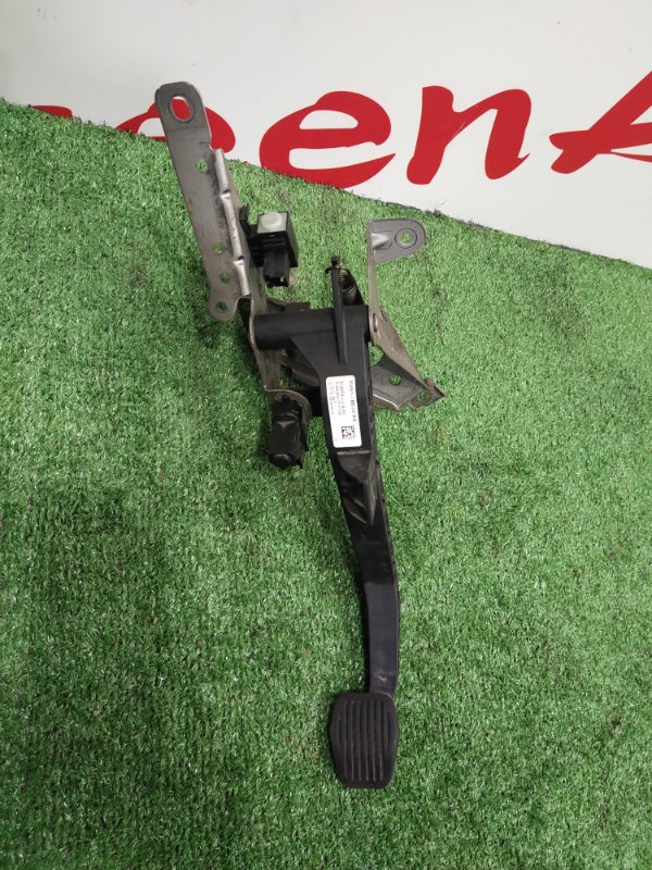 Педаль сцепления, 1000 рублей, Красноярск