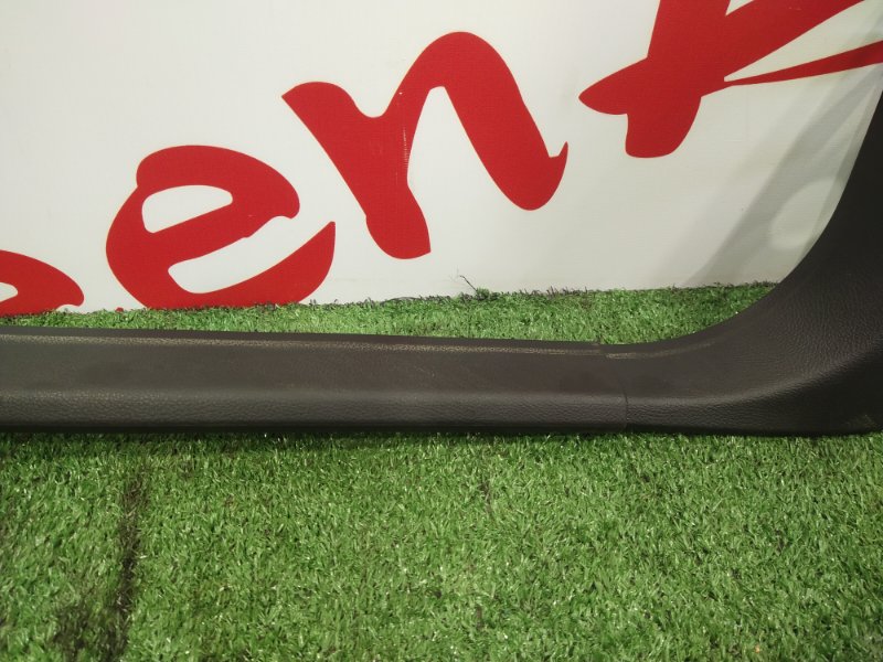 Накладка на порог салона, 700 рублей, Красноярск