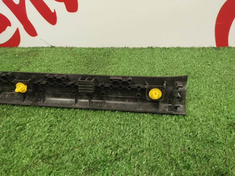 Накладка на порог салона, 700 рублей, Красноярск