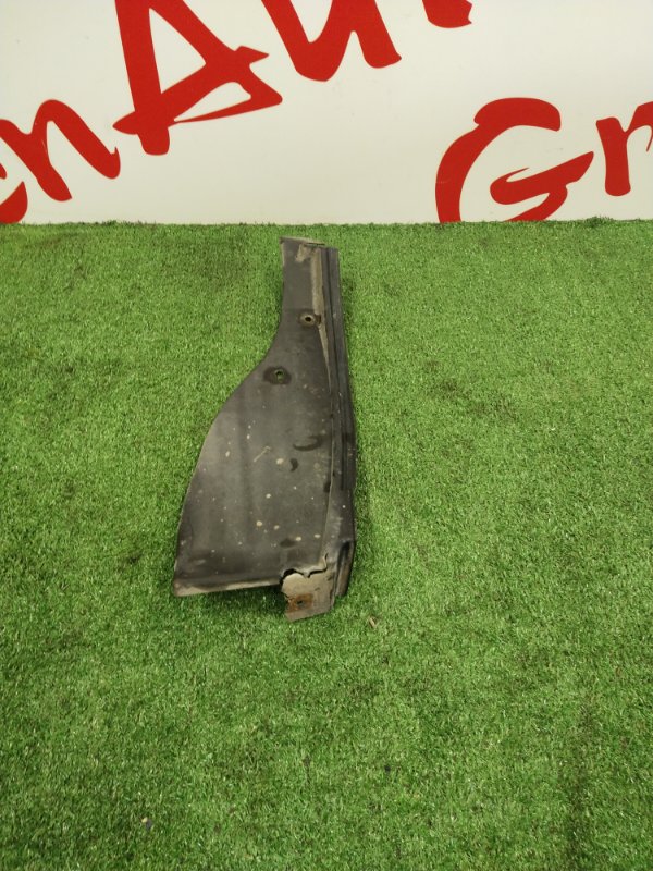 Подкрылок, 400 рублей, Красноярск