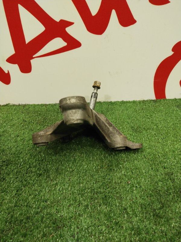 Кронштейн КПП, 1000 рублей, Красноярск