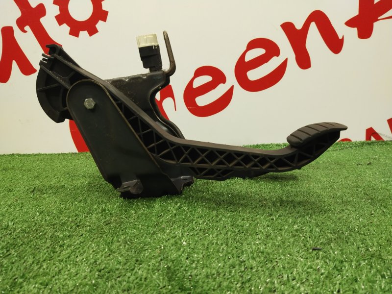 Педаль тормоза, 500 рублей, Красноярск