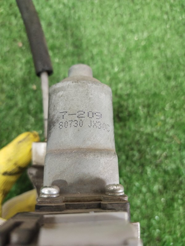 Стеклоподъемник, 1000 рублей, Красноярск