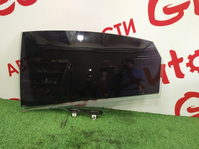 Стекло боковое, 2500 рублей, Красноярск