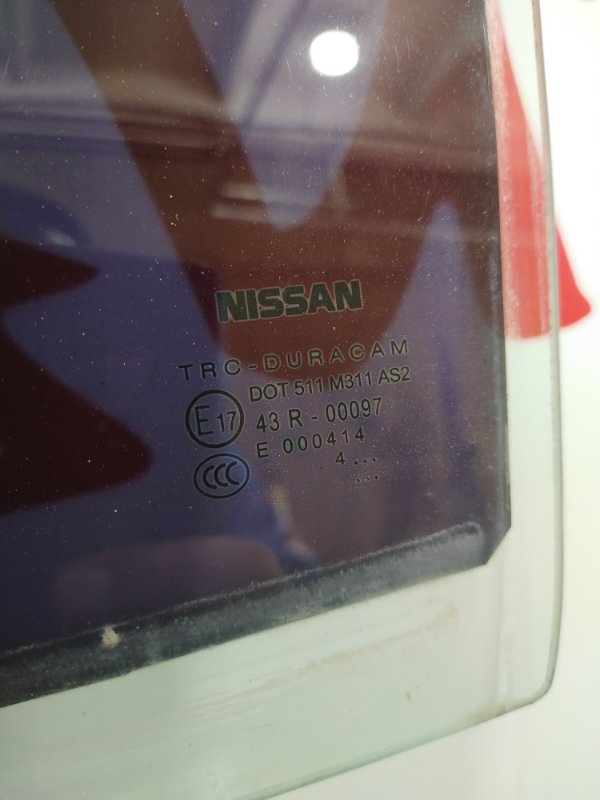 Стекло боковое, 2500 рублей, Красноярск