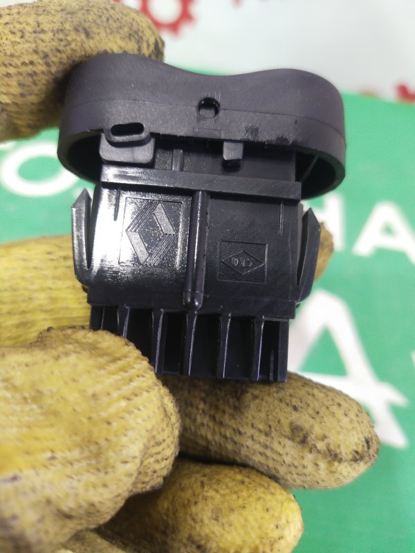 Кнопка обогрева заднего стекла, 300 рублей, Красноярск