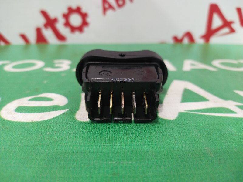 Кнопка стеклоподъемника, 300 рублей, Красноярск