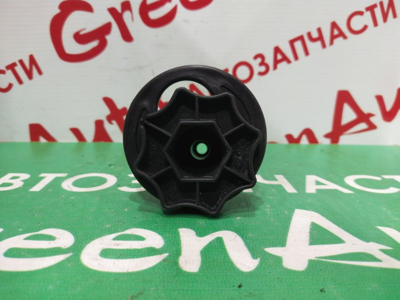 Болт крепления запасного колеса, 500 рублей, Красноярск