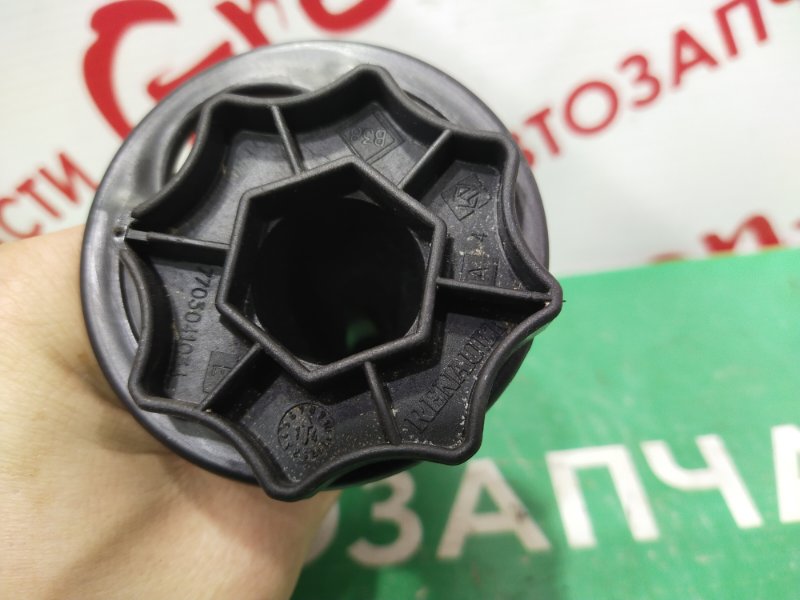 Болт крепления запасного колеса, 500 рублей, Красноярск