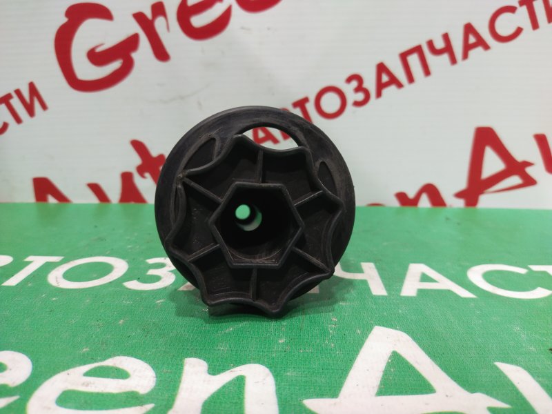 Болт крепления запасного колеса, 500 рублей, Красноярск