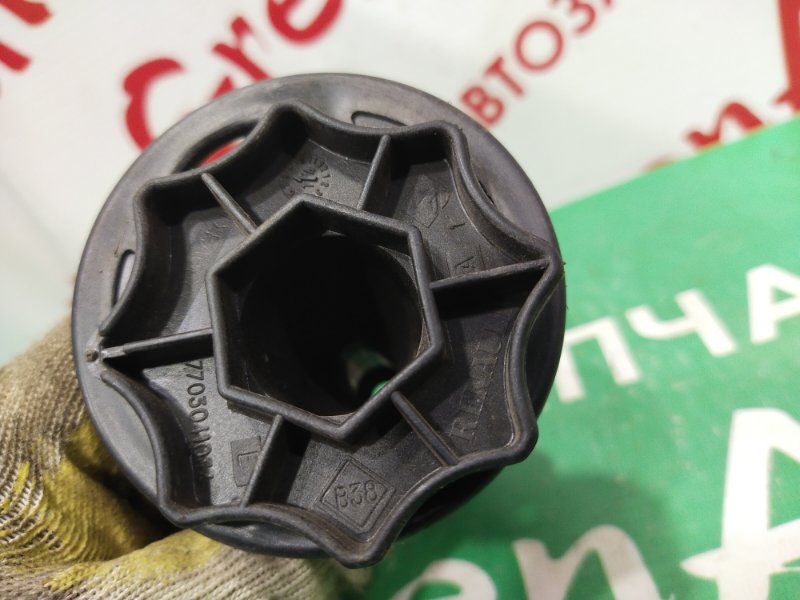 Болт крепления запасного колеса, 500 рублей, Красноярск