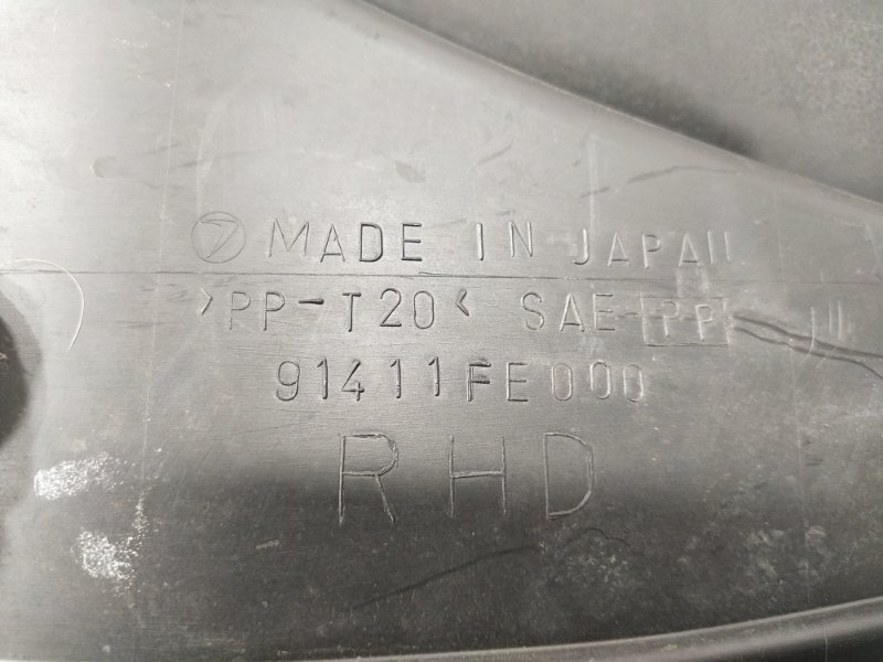 Решетка под лобовое стекло, 300 рублей, Красноярск